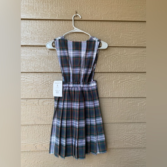 Plaid Catholic School Uniforms Jumper V- front Knife Pleat size 8 Girls - Picture 3 of 10